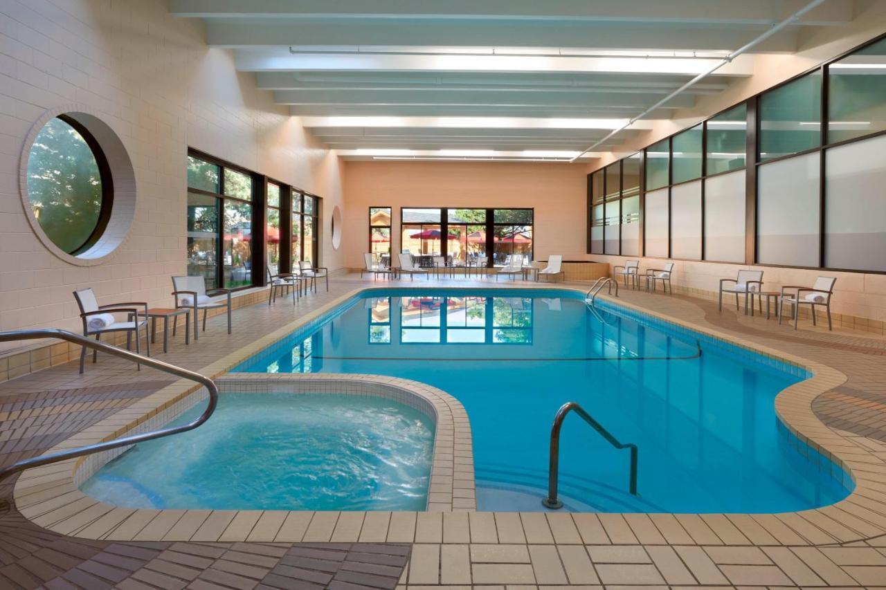 Four Points By Sheraton Toronto Airport Mississauga Esterno foto