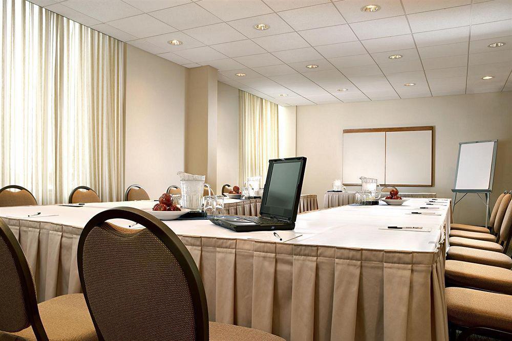 Four Points By Sheraton Toronto Airport Mississauga Servizi foto